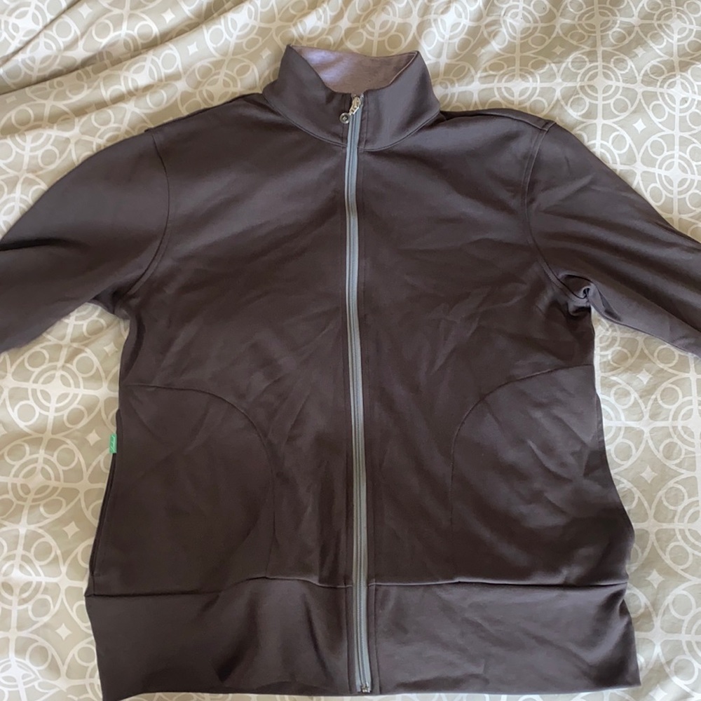 Linksoul women’s long sleeve zip up jacket